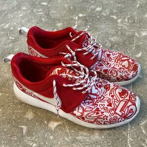 Nike Roshe One Valentines Day Print